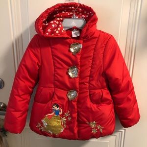 Snow White puffer jacket